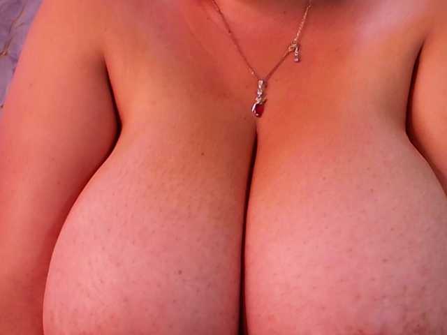 tinkerbell- live cam on BongaCams