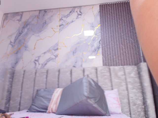 tinkerbell- live cam on BongaCams
