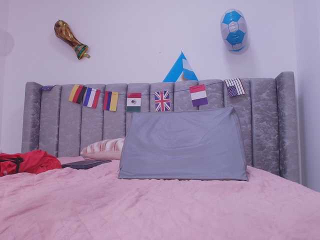 tinkerbell- live cam on BongaCams