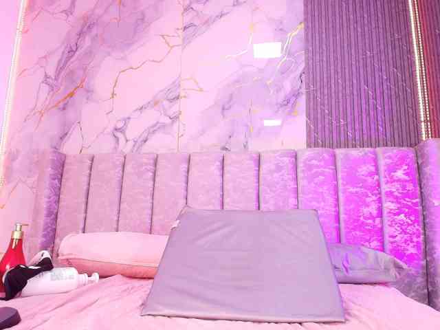 tinkerbell-'s live room