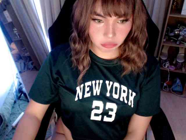 lovelydiane12 webcam