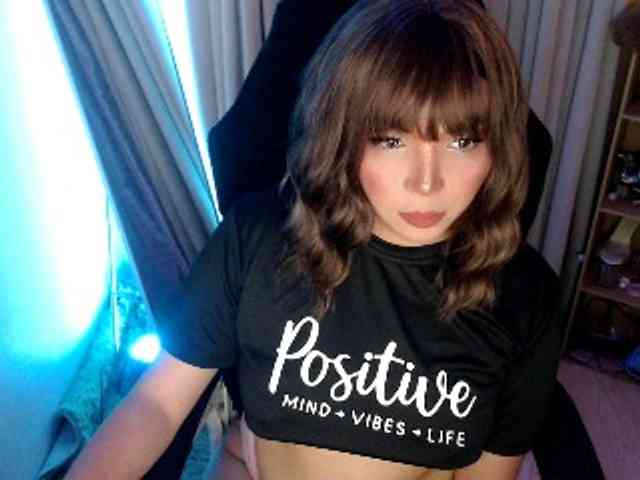 lovelydiane12 webcam