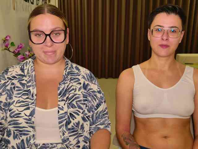 dreamteamgirls Sex Cam Show