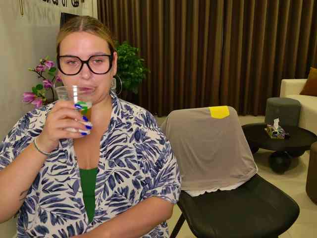 dreamteamgirls webcam