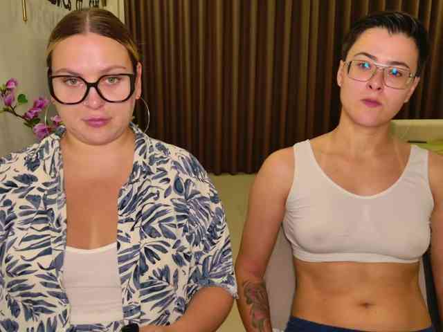 dreamteamgirls Sex Cam Show