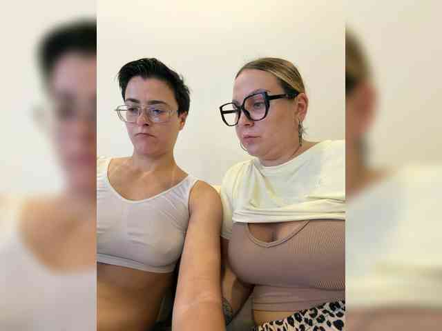 dreamteamgirls webcam