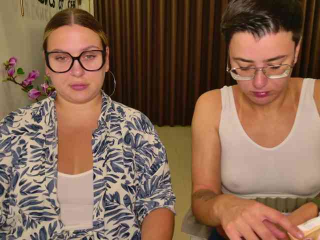 dreamteamgirls Sex Cam Show