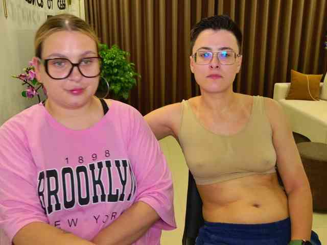 dreamteamgirls webcam