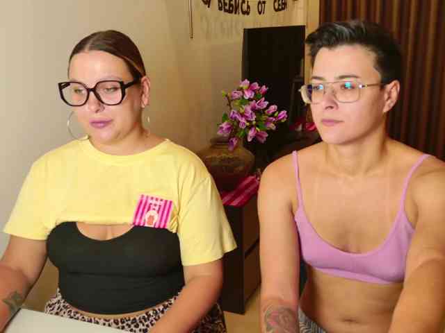Модель: dreamteamgirls