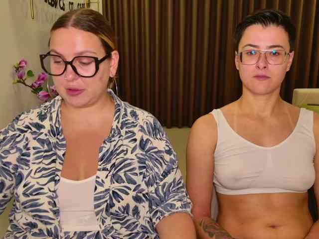 dreamteamgirls Sex Cam Show
