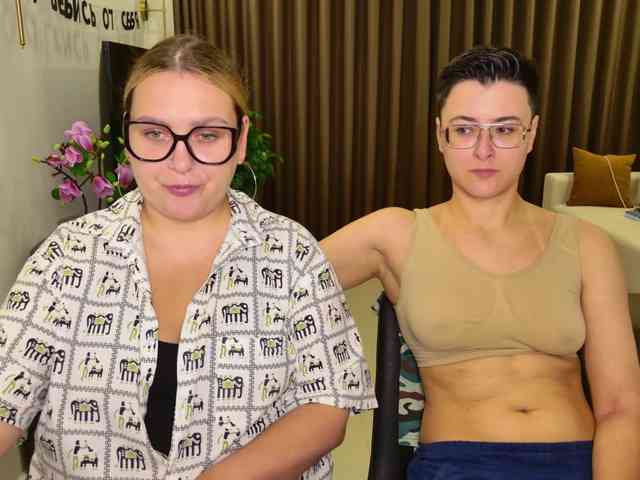 dreamteamgirls webcam