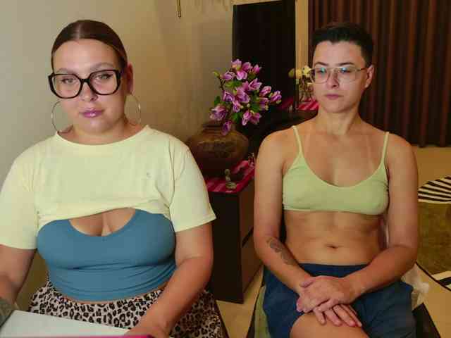 Модель: dreamteamgirls