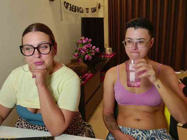 dreamteamgirls webcam