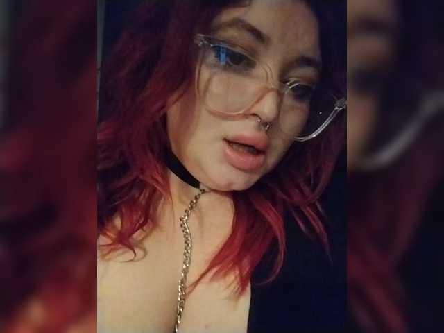 Aleksiab live cam on BongaCams