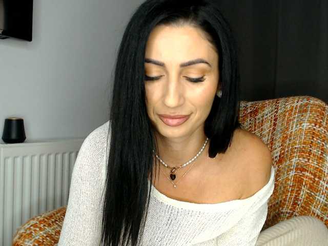 ElizabethAC live cam preview