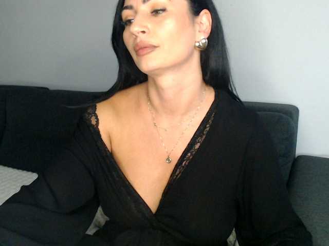 ElizabethAC live cam on BongaCams