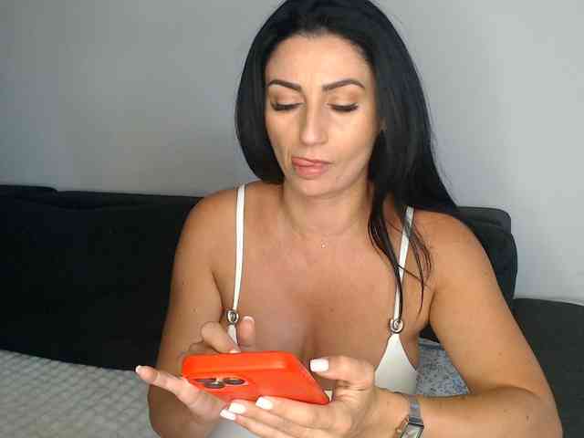 ElizabethAC webcam