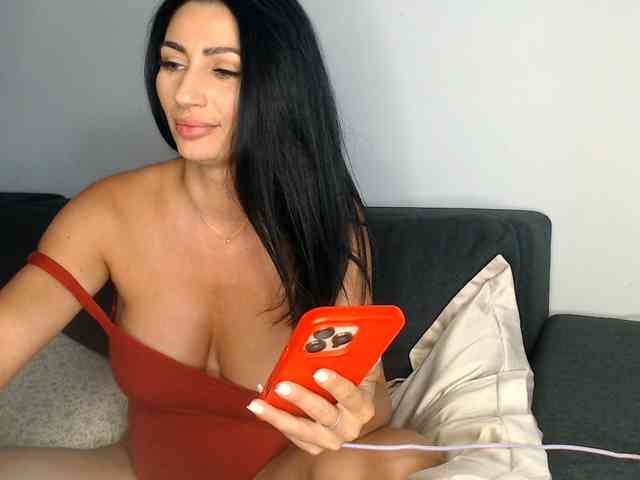 ElizabethAC Live Webcam on BongaCams