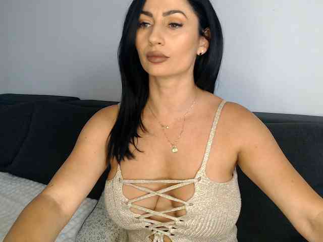 ElizabethAC webcam