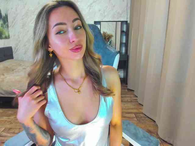 LolaLaLol Live Webcam on BongaCams