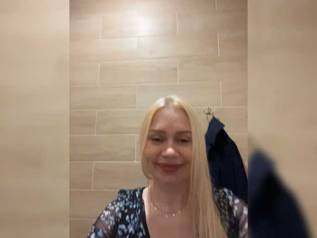 -SexyMilf- live cam on BongaCams
