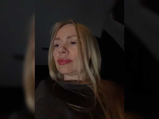 видео -SexyMilf-