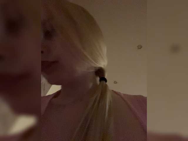 -SexyMilf- live cam on BongaCams