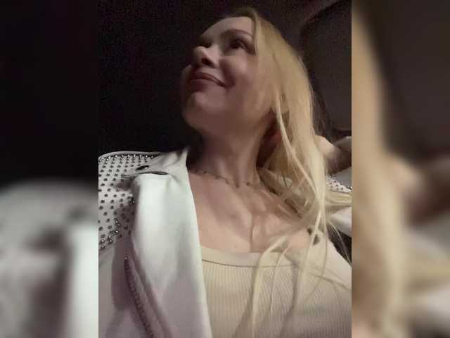 -sexymilf- cam belle