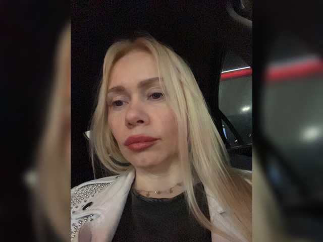  -SexyMilf- chat room
