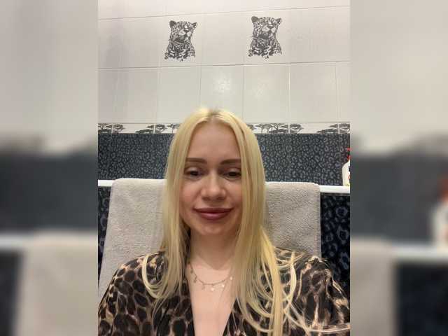 в попе у -SexyMilf-