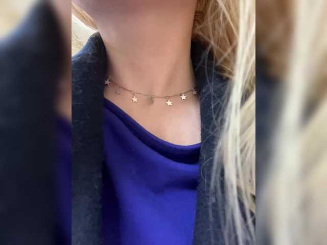 -SexyMilf-'s BongaCams show and profile