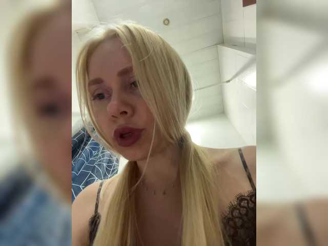 -SexyMilf- live cam on BongaCams