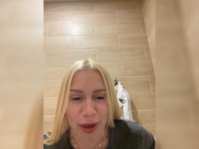 -SexyMilf- live cam on BongaCams
