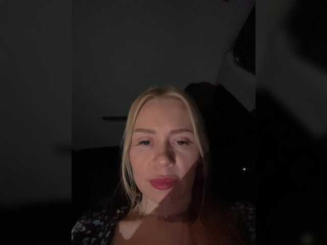  -SexyMilf- chat room