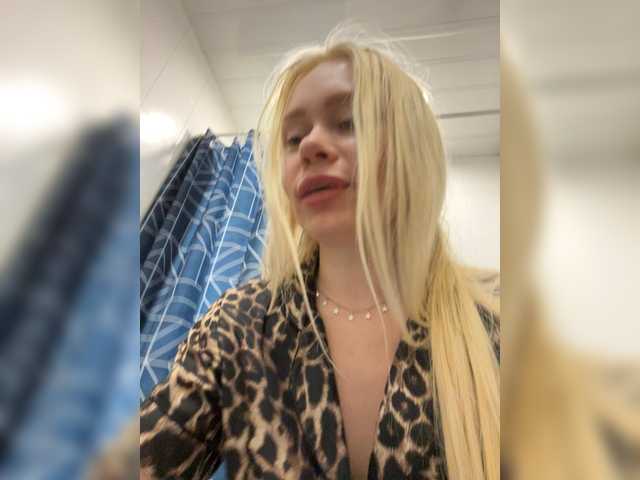-SexyMilf- live cam on BongaCams