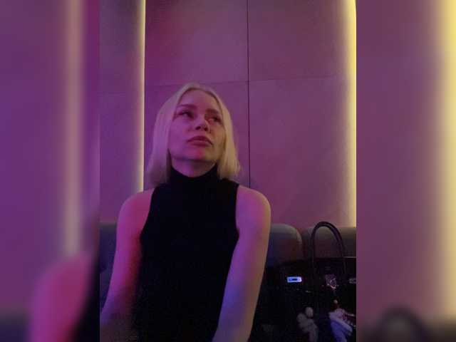 модель -SexyMilf-