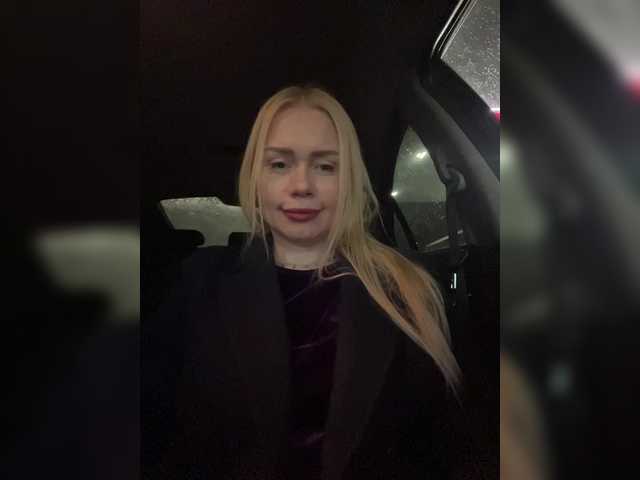 -sexymilf- cam belle