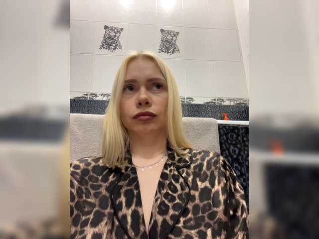 -sexymilf- cam belle