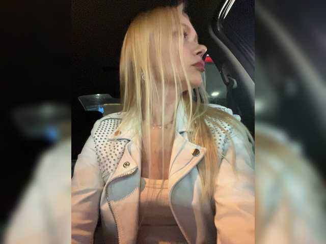 -SexyMilf- live cam on BongaCams