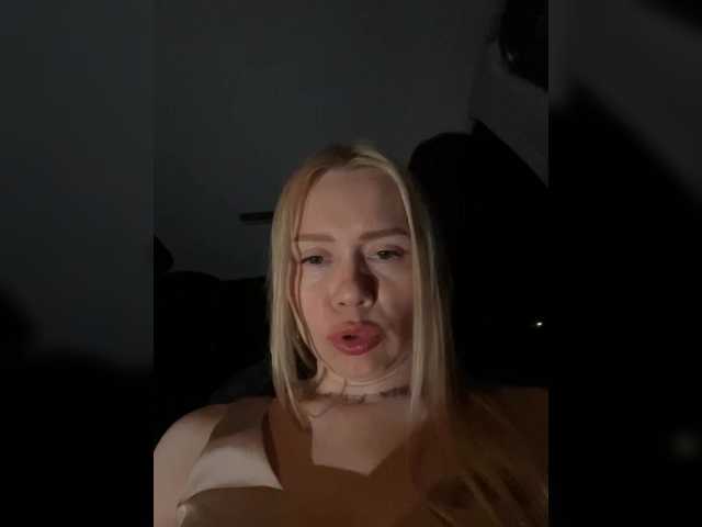 -SexyMilf- live cam on BongaCams