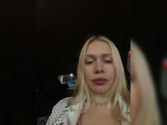 модель -SexyMilf-