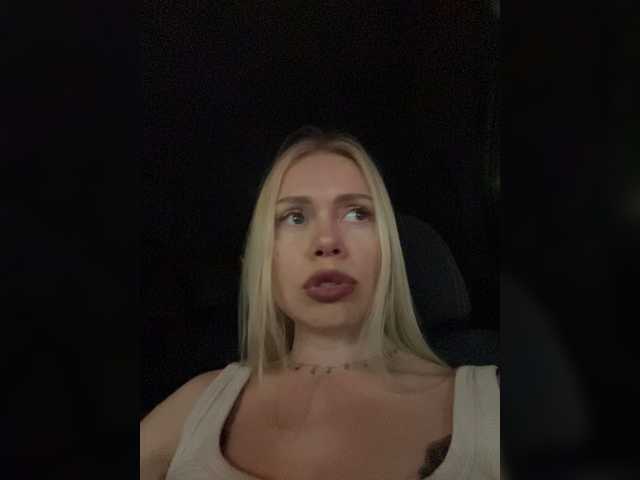 -SexyMilf- live cam on BongaCams