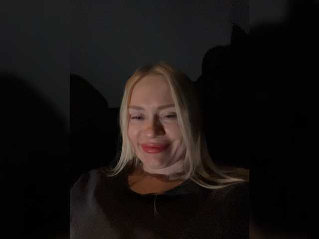 -SexyMilf- live cam on BongaCams