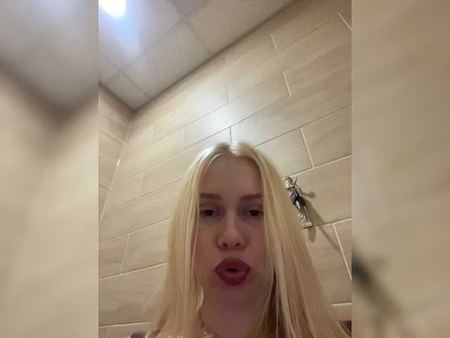 -SexyMilf- live cam on BongaCams