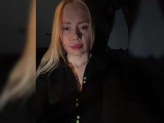  -SexyMilf- chat room