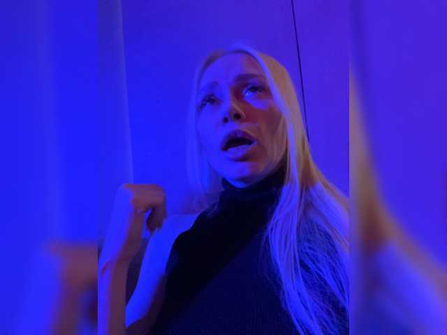 -SexyMilf- live cam on BongaCams