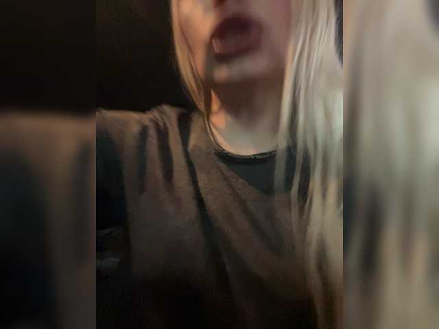 -SexyMilf- live cam on BongaCams