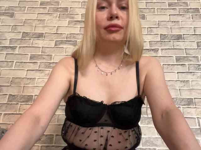 -SexyMilf- Live Webcam on BongaCams