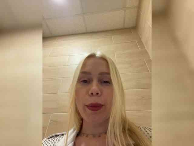 -SexyMilf- Live Webcam on BongaCams