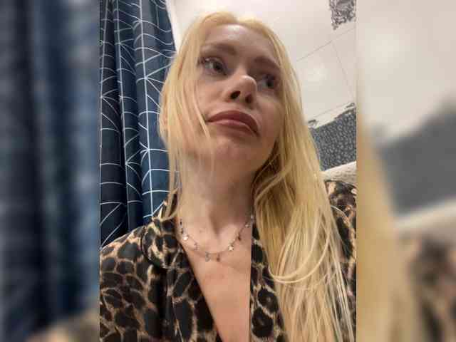 -SexyMilf- -SexyMilf-